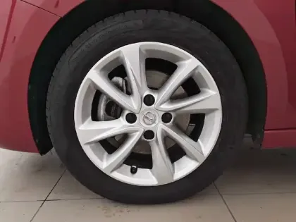 Photo 12 Opel Corsa  1.2 Turbo 100 ch BVM6