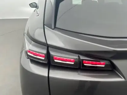 Photo 46 Peugeot 308  SW PureTech 130ch S&S EAT8