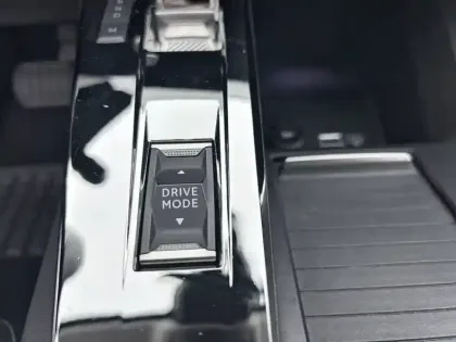 Photo 57 Peugeot 308  SW PureTech 130ch S&S EAT8