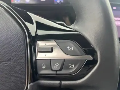 Photo 22 Peugeot 308  SW PureTech 130ch S&S EAT8