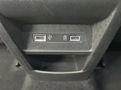 Photo 18 Peugeot 308  SW PureTech 130ch S&S EAT8