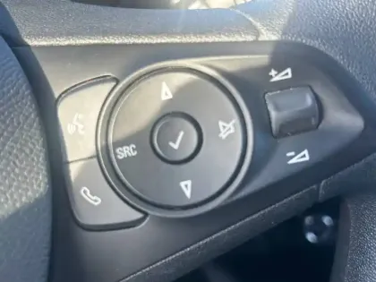 Photo 18 Opel Corsa  Electrique 136 ch & Batterie 50 kWh