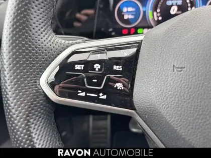 Photo 26 Volkswagen Golf  1.4 Hybrid Rechargeable OPF 245 DSG6