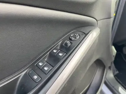 Photo 17 Opel Grandland  1.2 Turbo 130 ch BVA8