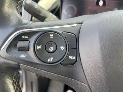 Photo 18 Opel Grandland  1.2 Turbo 130 ch BVA8