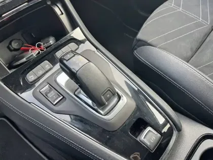 Photo 13 Opel Grandland  1.2 Turbo 130 ch BVA8