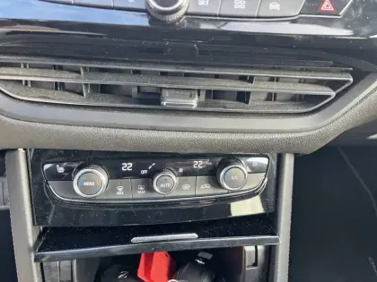 Photo 20 Opel Grandland  1.2 Turbo 130 ch BVA8