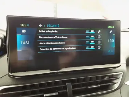 Photo 19 Peugeot 3008 Gén. II Ph2 Allure Pack 5