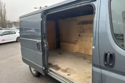 Photo 12 Peugeot Boxer  TOLE 330 L2H1 BLUEHDI 140 S&S