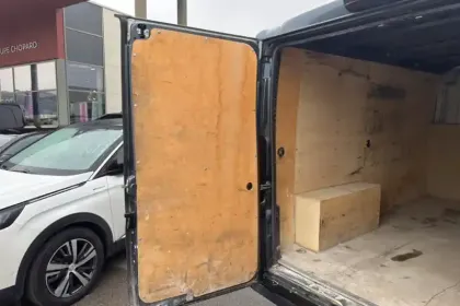 Photo 53 Peugeot Boxer  TOLE 330 L2H1 BLUEHDI 140 S&S