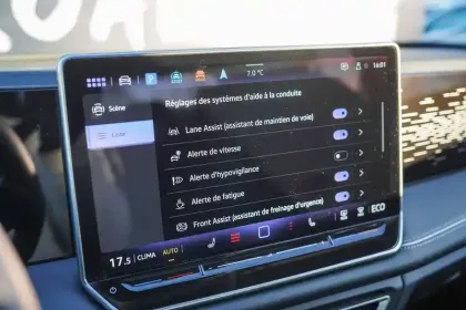 Photo 27 Volkswagen Tiguan  1.5 eHybrid 204ch DSG6