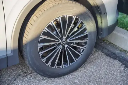 Photo 8 Volkswagen Tiguan  1.5 eHybrid 204ch DSG6