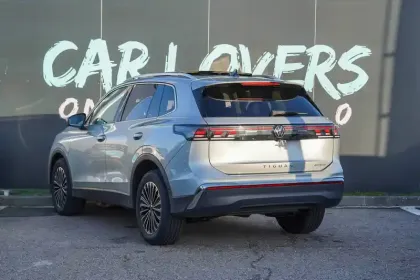 Photo 4 Volkswagen Tiguan  1.5 eHybrid 204ch DSG6