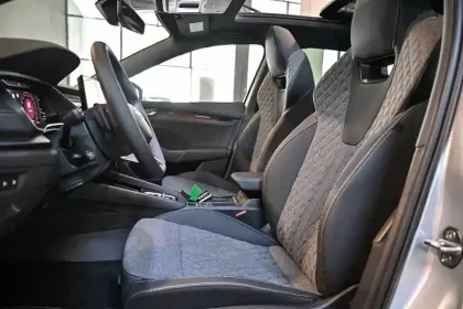 Photo 56 Skoda Octavia  Combi 1.5 TSI Hybrid 150 ch ACT DSG7