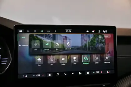 Photo 77 Skoda Octavia  Combi 1.5 TSI Hybrid 150 ch ACT DSG7