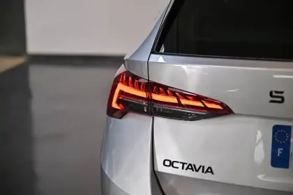 Photo 45 Skoda Octavia  Combi 1.5 TSI Hybrid 150 ch ACT DSG7