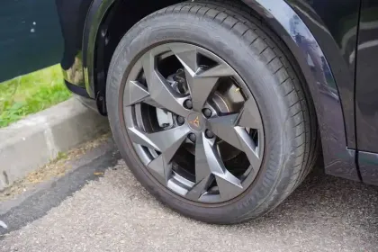 Photo 13 Cupra Formentor  1.5 eTSI Hybrid 150 ch DSG7