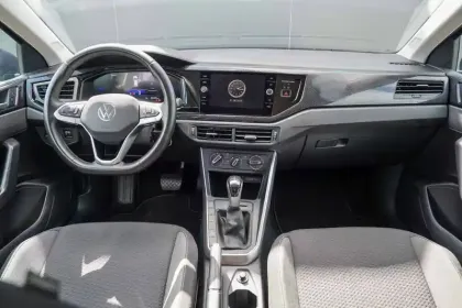 Photo 19 Volkswagen Polo  1.0 TSI 95 S&S DSG7