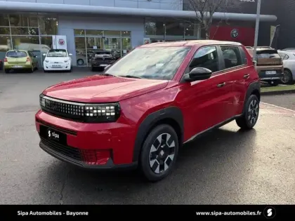 Photo 32 Fiat Grande Panda  T-Gen 3 1.2 Hybrid Turbo 110 ch eDCT6