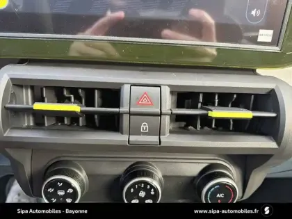 Photo 23 Fiat Grande Panda  T-Gen 3 1.2 Hybrid Turbo 110 ch eDCT6