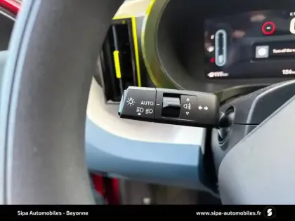 Photo 13 Fiat Grande Panda  T-Gen 3 1.2 Hybrid Turbo 110 ch eDCT6