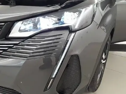 Photo 15 Peugeot 3008  Puretech 130ch S&S EAT8