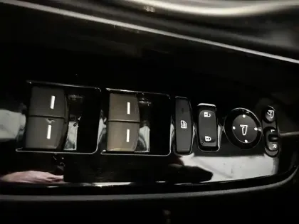 Photo 10 Honda CR-V  Hybrid 2.0 i-MMD 2WD