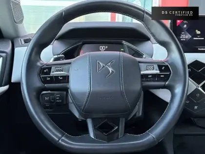 Photo 32 DS DS 3  Crossback BlueHDi 130 S&S EAT8