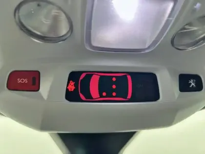 Photo 24 Peugeot 3008  BlueHDi 130ch S&S EAT8