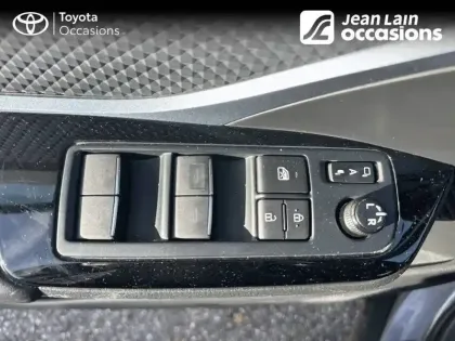 Photo 18 Toyota C-HR  Hybride 2.0L