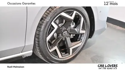 Photo 8 Volkswagen Passat  1.5 eTSI OPF 150 DSG7