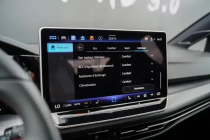 Photo 29 Volkswagen Golf  2.0 TSI EVO4 265 DSG7