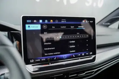 Photo 28 Volkswagen Golf  2.0 TSI EVO4 265 DSG7