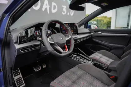 Photo 15 Volkswagen Golf  2.0 TSI EVO4 265 DSG7