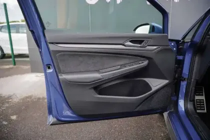 Photo 14 Volkswagen Golf  2.0 TSI EVO4 265 DSG7