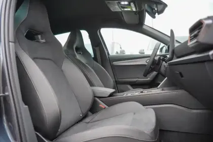 Photo 14 Cupra Formentor  eHybrid 272 ch DSG6