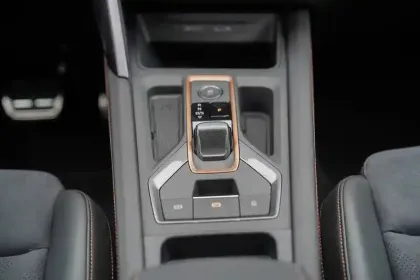 Photo 22 Cupra Formentor  eHybrid 272 ch DSG6