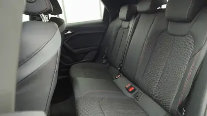 Photo 17 Audi A1  Sportback 35 TFSI 150 ch S tronic 7