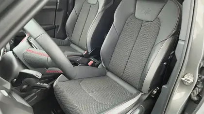 Photo 15 Audi A1  Sportback 35 TFSI 150 ch S tronic 7