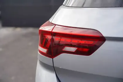 Photo 5 Volkswagen T-roc  1.5 TSI EVO2 150 Start/Stop DSG7