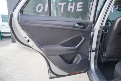 Photo 17 Volkswagen T-roc  1.5 TSI EVO2 150 Start/Stop DSG7