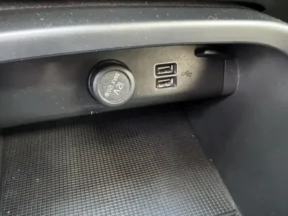 Photo 31 Volvo Xc40  T3 163 ch Geartronic 8