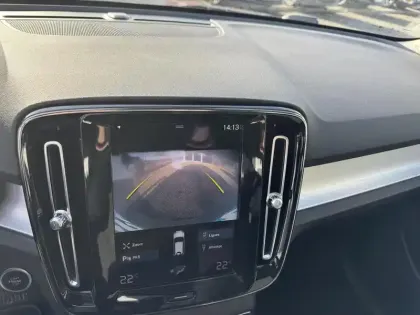 Photo 24 Volvo Xc40  T3 163 ch Geartronic 8