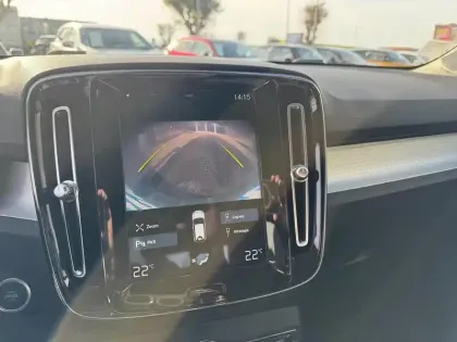 Photo 16 Volvo Xc40  T3 163 ch Geartronic 8