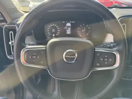 Photo 12 Volvo Xc40  T3 163 ch Geartronic 8