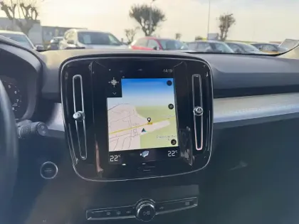 Photo 15 Volvo Xc40  T3 163 ch Geartronic 8