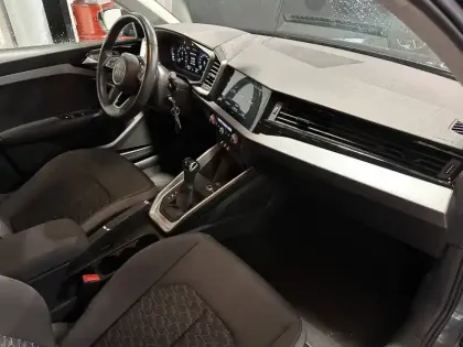 Photo 14 Audi A1  Sportback 25 TFSI 95 ch S tronic 7