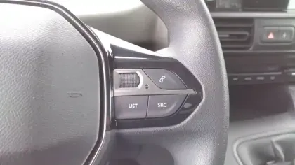 Photo 21 Peugeot Rifter  Standard PureTech 110 S&S BVM6