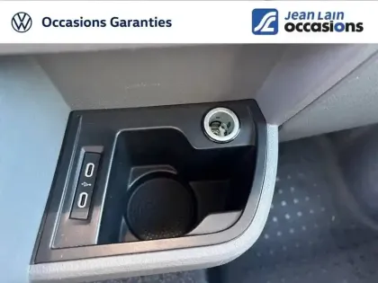 Photo 18 Volkswagen Caravelle  6.1 2.0 TDI 150 BMT Courte BVM6 4Motion