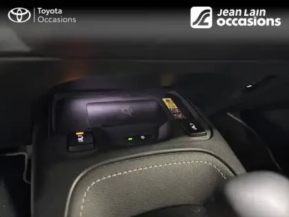 Photo 18 Toyota Corolla  Hybride 140ch